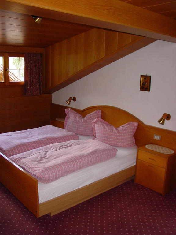 Garni Conturina Hotel Santa Cristina Val Gardena Room photo