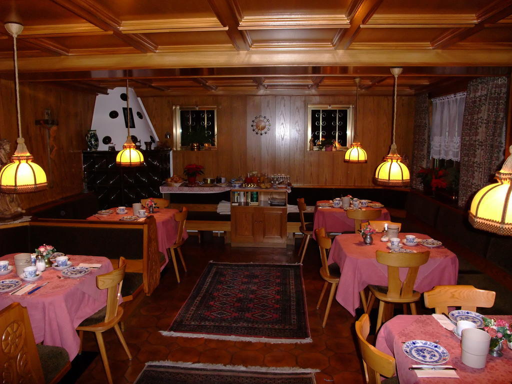 Garni Conturina Hotel Santa Cristina Val Gardena Exterior photo