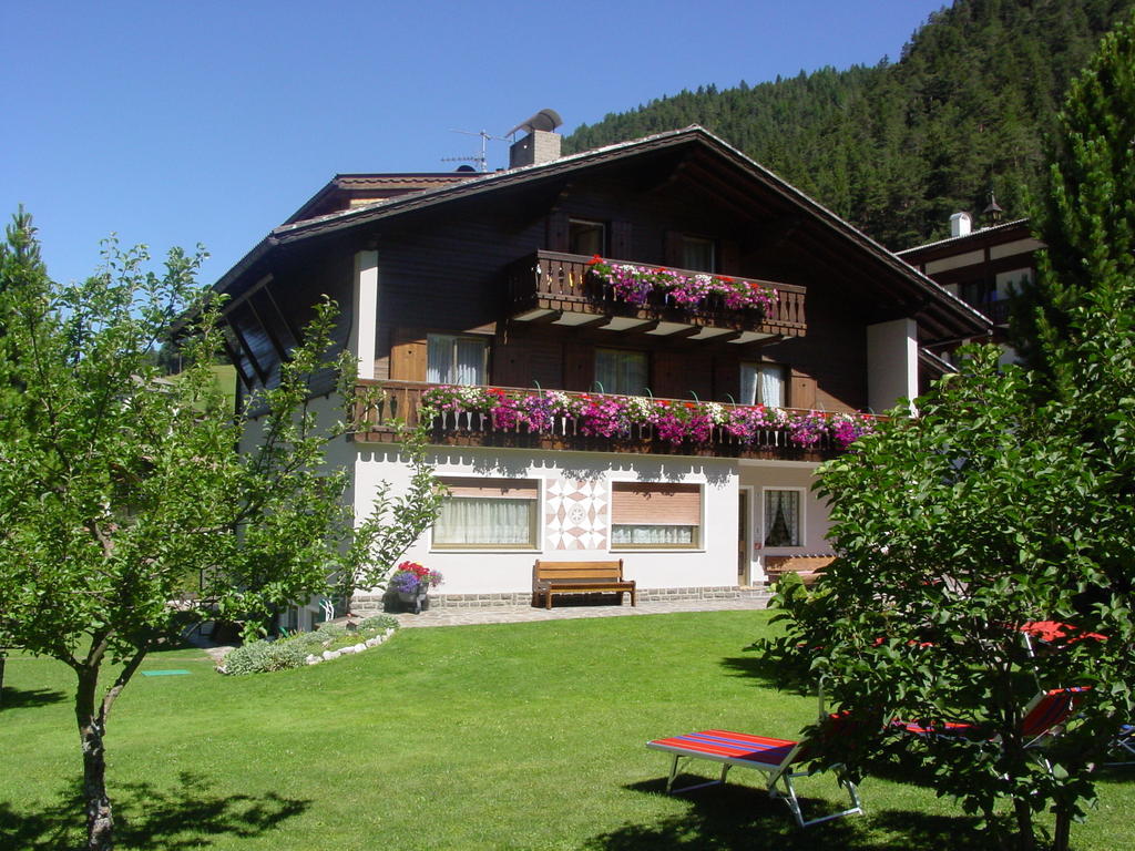 Garni Conturina Hotel Santa Cristina Val Gardena Exterior photo